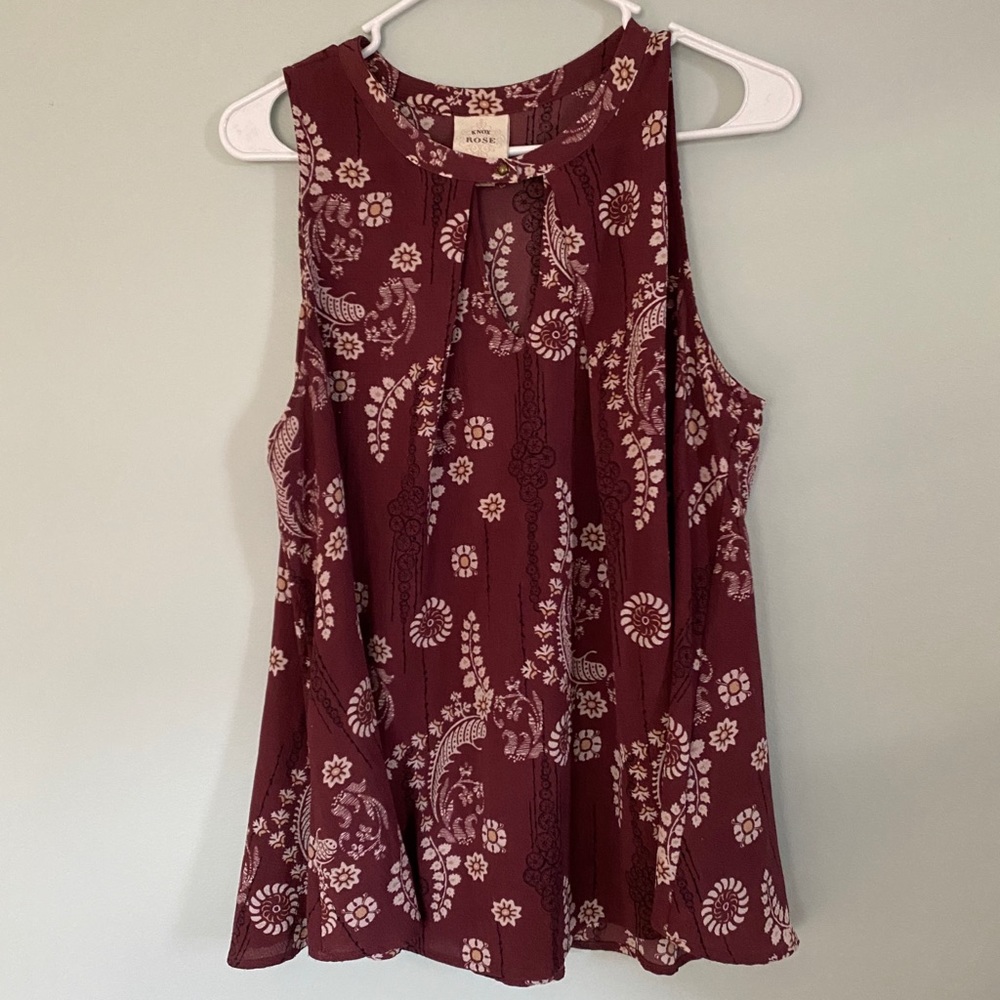 Sleeveless KnoxRose swing blouse, cutout neckline